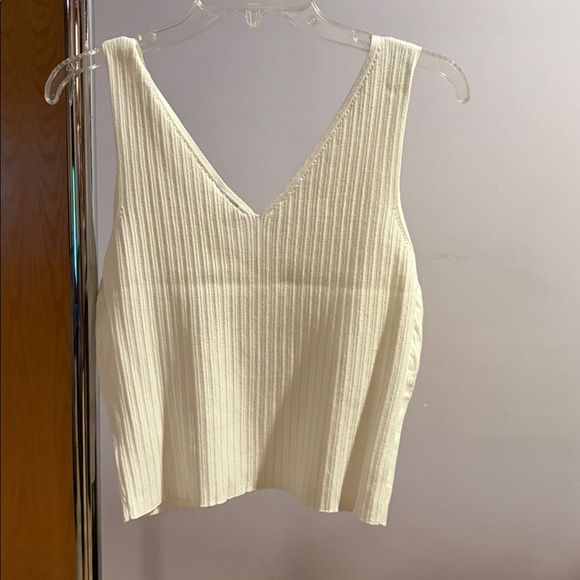 Express Cream Ribbed Tank Top - Picture 3 of 4